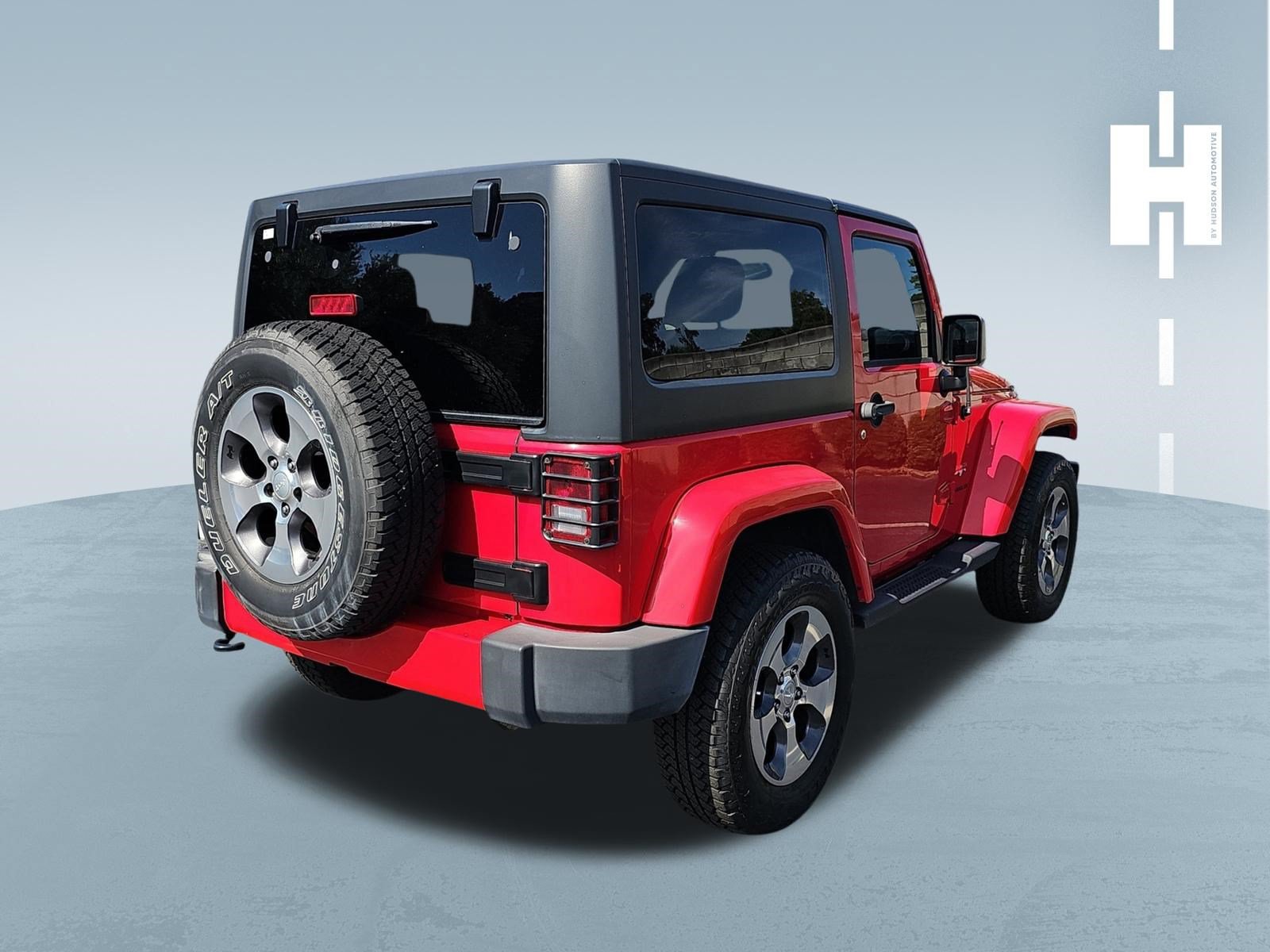 Used 2017 Jeep Wrangler Sahara w/ Dual Top Group AWD/4WD image 3
