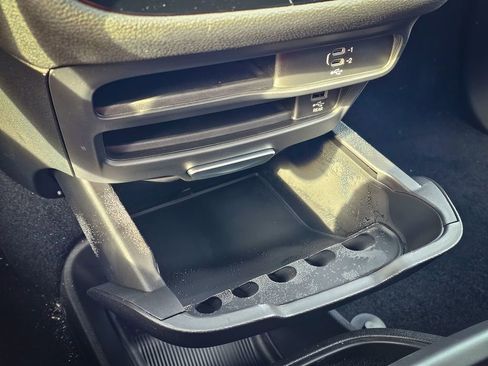 New 2026 Chrysler Pacifica Select image 26