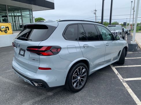 Used 2024 BMW X5 xDrive40i w/ M Sport Package AWD/4WD image 7