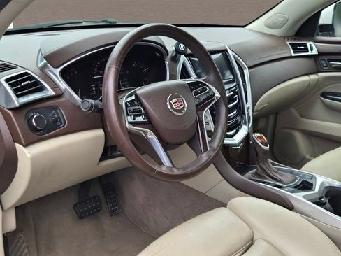 Used 2015 Cadillac SRX Luxury w/ Driver Awareness Package FWD image 19