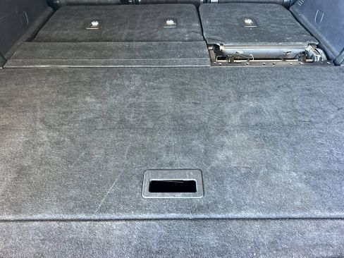 Used 2024 Ford Expedition Max XLT RWD image 17