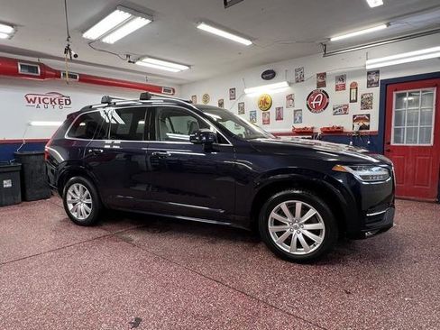 Used 2016 Volvo XC90 T6 Momentum w/ Momentum Plus Package image 4
