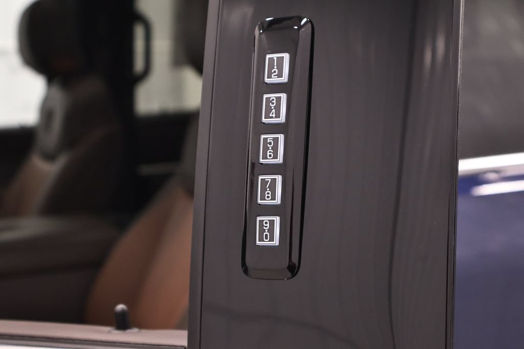 New 2027 Ford F350 King Ranch AWD/4WD image 38