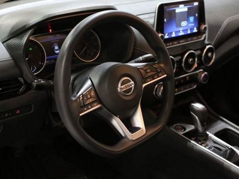 Certified 2023 Nissan Sentra SV image 7