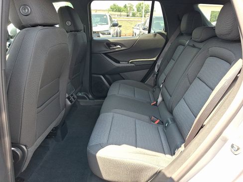 New 2026 Chevrolet Equinox LT w/ Safety and Technology Package AWD/4WD image 5