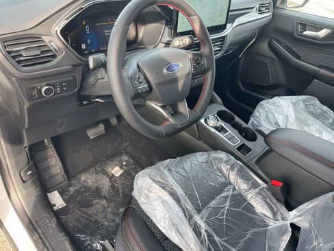 New 2026 Ford Escape ST-Line w/ Tech Pack #1 image 6