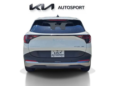 Used 2026 Kia Sportage LX FWD image 11