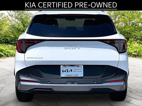 Certified 2026 Kia Sportage EX FWD image 4