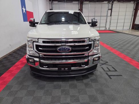 Used 2020 Ford F250 Lariat w/ Lariat Ultimate Package image 4