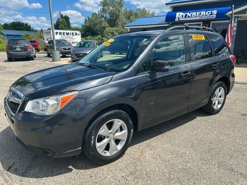 Used 2015 Subaru Forester 2.5i Premium AWD/4WD image 1