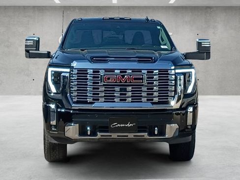 Used 2025 GMC Sierra 2500 Denali w/ Denali Reserve Package AWD/4WD image 18