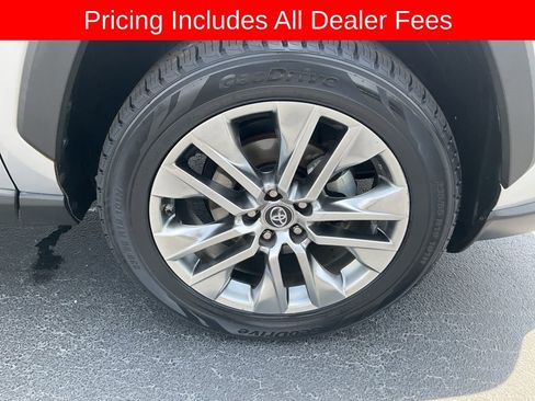 Used 2019 Toyota RAV4 XLE Premium w/ Cold Weather Package FWD image 24