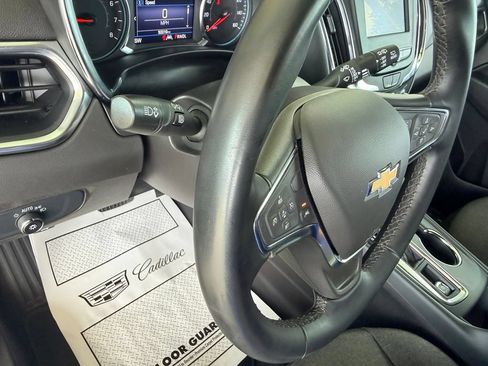 Used 2024 Chevrolet Equinox LT AWD/4WD image 19