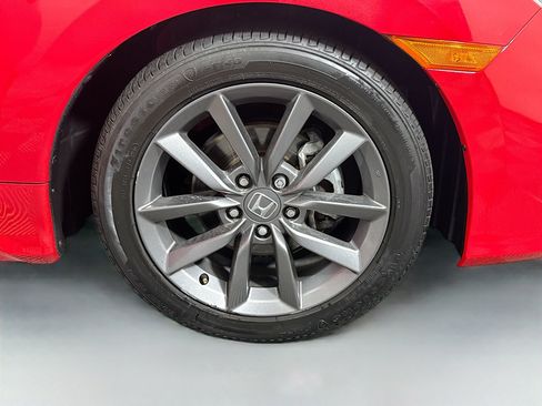 Used 2020 Honda Civic EX image 32