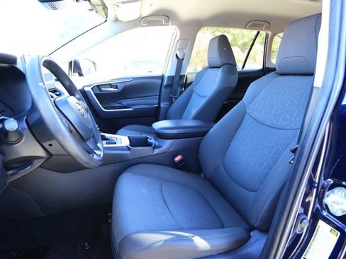 Used 2023 Toyota RAV4 XLE image 23