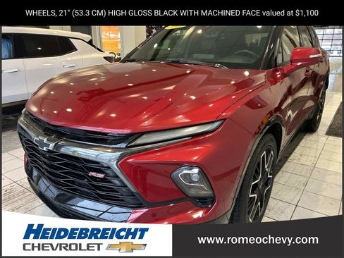 Certified 2025 Chevrolet Blazer RS w/ Driver Confidence II Package image 6