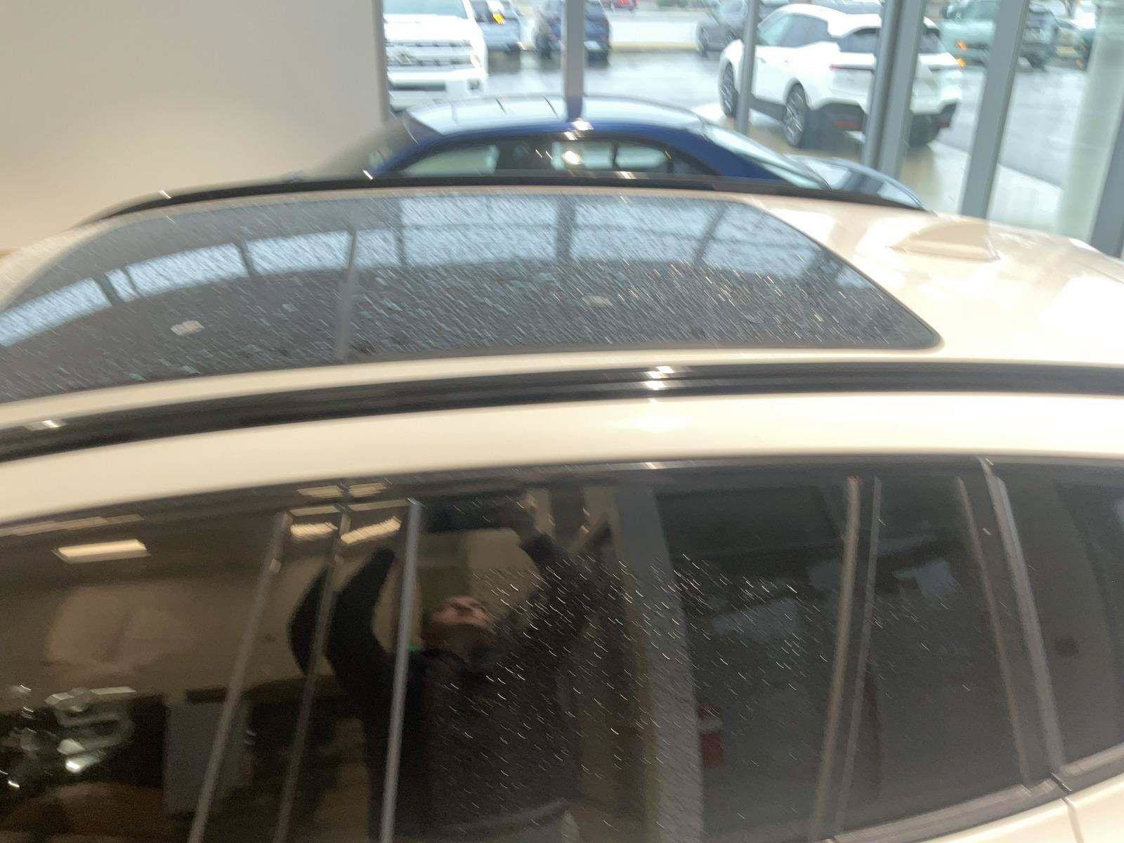 Used 2023 BMW X3 M40i AWD/4WD image 3
