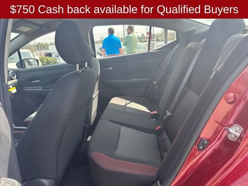 New 2025 Nissan Versa SR w/ Trunk Package image 27