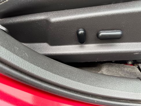 Used 2012 Ford Fusion SEL FWD image 32