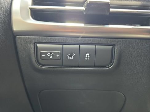 Used 2025 Hyundai Tucson SEL FWD image 21