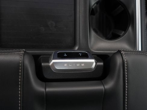 Used 2025 Ford Expedition Max Platinum image 29