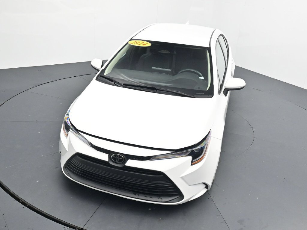 Used 2024 Toyota Corolla LE FWD image 26