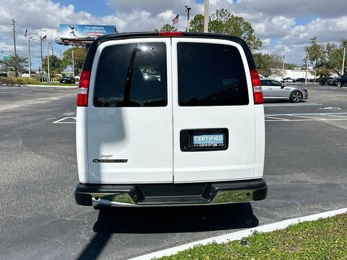 Certified 2024 Chevrolet Express 3500 LT w/ LT Preferred Equipment Group RWD image 6
