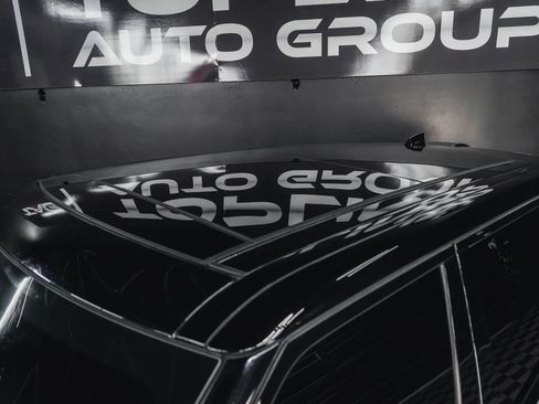 Used 2020 Land Rover Range Rover Sport SVR image 7