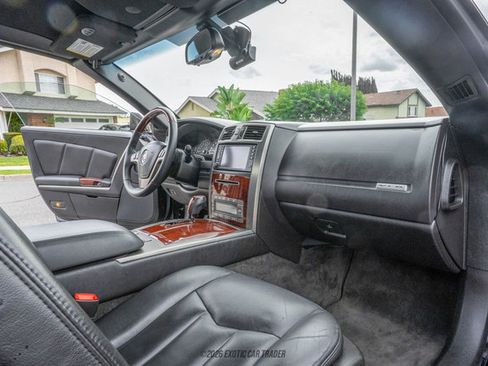 Used 2006 Cadillac XLR image 53