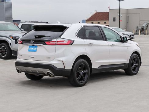 Used 2019 Ford Edge SEL w/ Equipment Group 201A FWD image 6