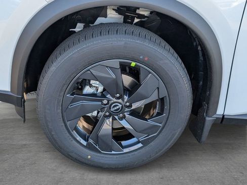 New 2026 Nissan Rogue SV w/ Cold Weather Package FWD image 4