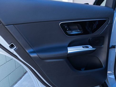 Certified 2026 Mercedes-Benz GLC 300 image 18