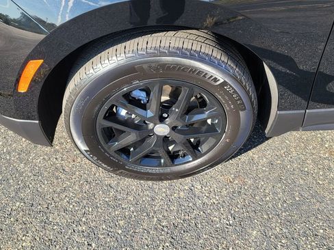 Used 2024 Chevrolet Equinox LT image 6