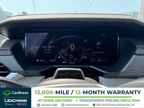 Certified 2026 GMC Acadia Denali w/ Super Cruise Package AWD/4WD image 14