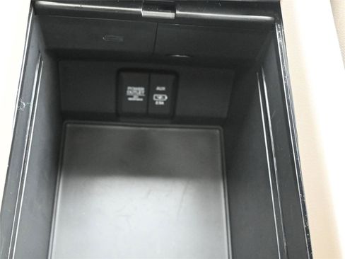 Used 2022 Honda Pilot Special Edition image 18