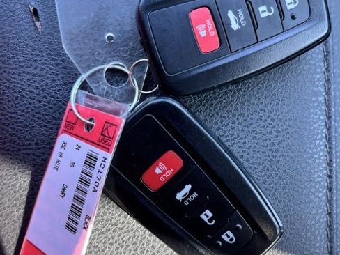 Used 2024 Toyota Camry XSE image 11