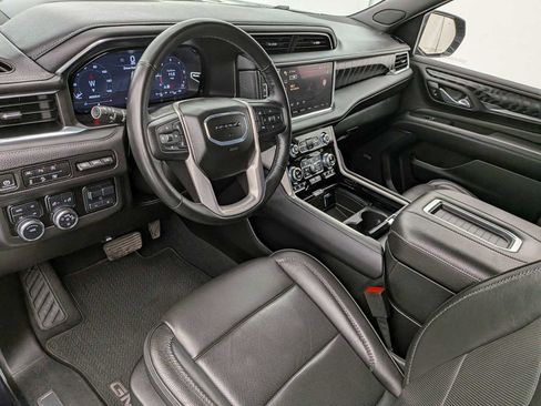 Used 2024 GMC Yukon XL Denali w/ Max Trailering Package AWD/4WD image 2