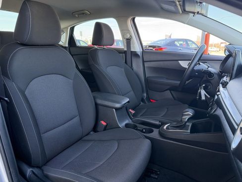 Used 2024 Kia Forte LXS image 24