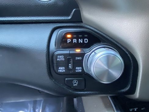 Used 2019 RAM 1500 Laramie image 22