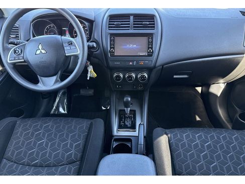 Used 2024 Mitsubishi Outlander Sport ES image 12