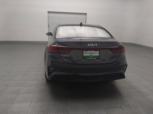 Used 2023 Kia Forte LXS image 6