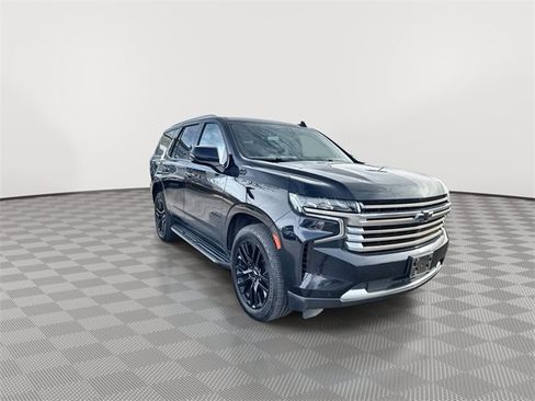 Used 2021 Chevrolet Tahoe High Country image 2