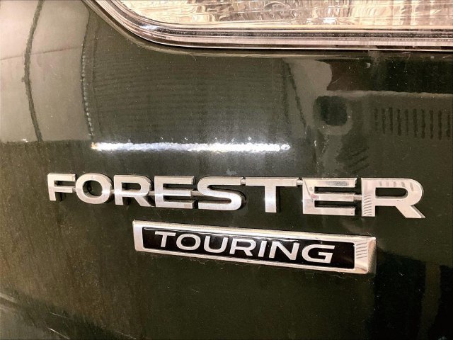 Used 2023 Subaru Forester Touring AWD/4WD image 13