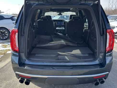 Used 2021 GMC Yukon Denali w/ Denali Premium Package image 34