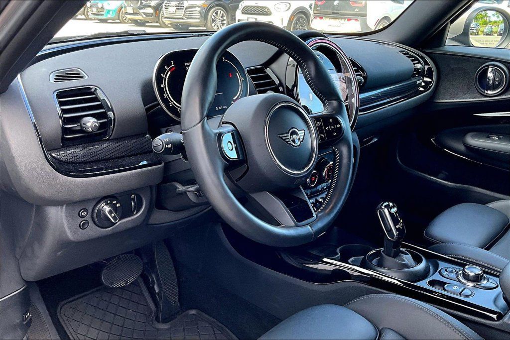 Certified 2022 MINI Cooper Clubman S FWD image 16