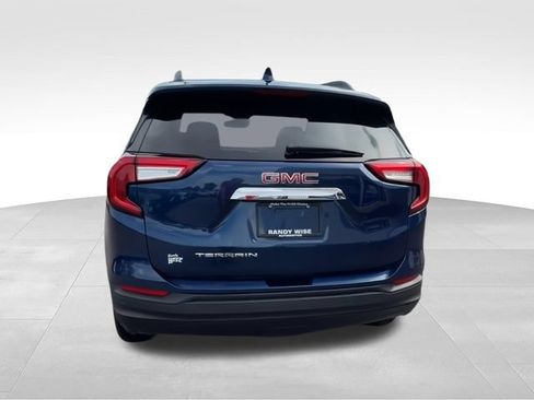 Certified 2023 GMC Terrain SLE w/ Driver Convenience Package FWD image 7
