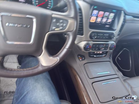 Used 2018 GMC Yukon XL Denali w/ Open Road Package image 20