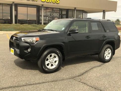 Used 2024 Toyota 4Runner SR5 Premium w/ Moonroof Package image 4