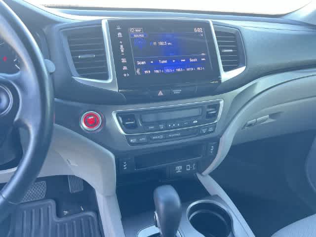 Certified 2017 Honda Ridgeline RTL-T image 18