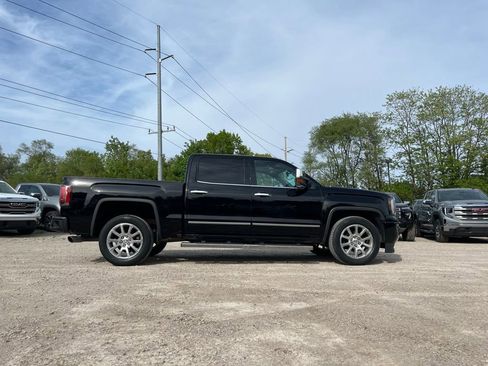 Used 2016 GMC Sierra 1500 Denali w/ Enhanced Driver Alert Package AWD/4WD image 6